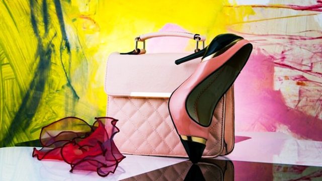 開運ファッションのコーデ例