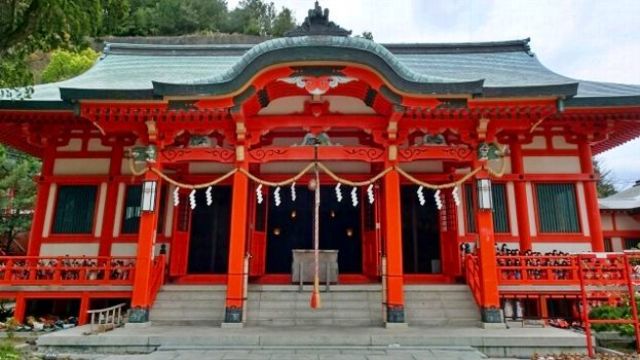日本に伝わる珍しい信仰と古代神アラハバキ・淡島神の解説
