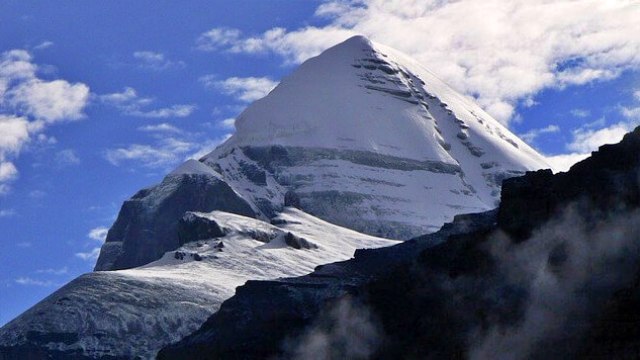 カイラス山の謎と伝説をスピリチュアルに解説